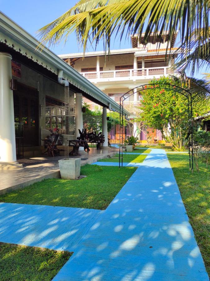 Thambili Cabanas ヒッカドゥワ エクステリア 写真